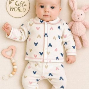 Бебешка пижама от две части Love Бебешка пижама от две части Love