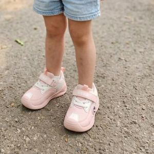 Детски Маратонки „Beko Pink Breeze“ – Стил и Нежна Грижа за Малките Дами Детски Маратонки „Beko Pink Breeze“ – Стил и Нежна Грижа за Малките Дами