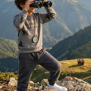 Детски комплект „Bear Hugs Expedition“ – Сив / Тъмносив Детски комплект „Bear Hugs Expedition“ – Сив / Тъмносив